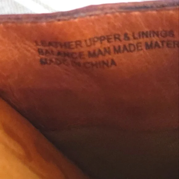 BORN LEATHER CLOGS - Picture 7 of 9